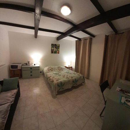 Chambre Independante A La Campagne Puycalvel Lautrec Ngoại thất bức ảnh